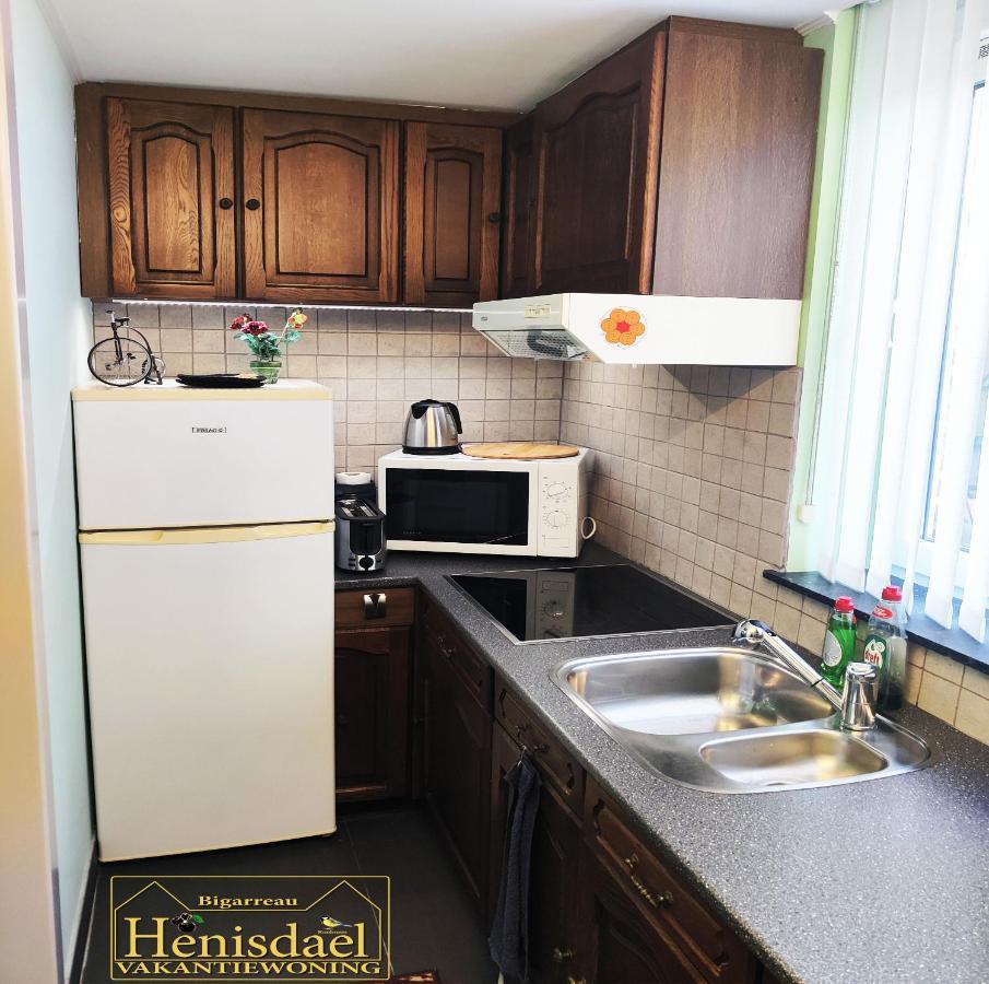 Vakantiewoning Henisdael Heers Exteriör bild