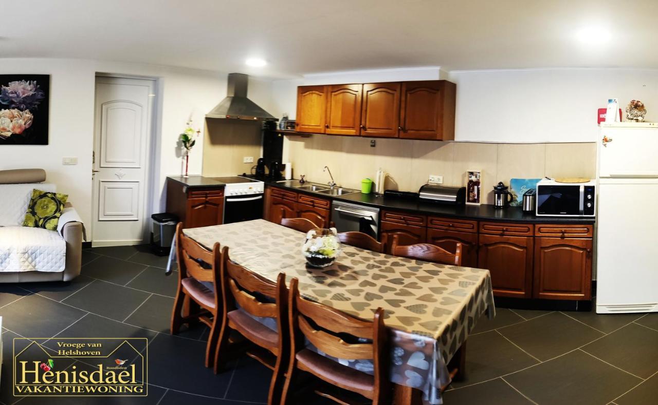 Vakantiewoning Henisdael Heers Exteriör bild