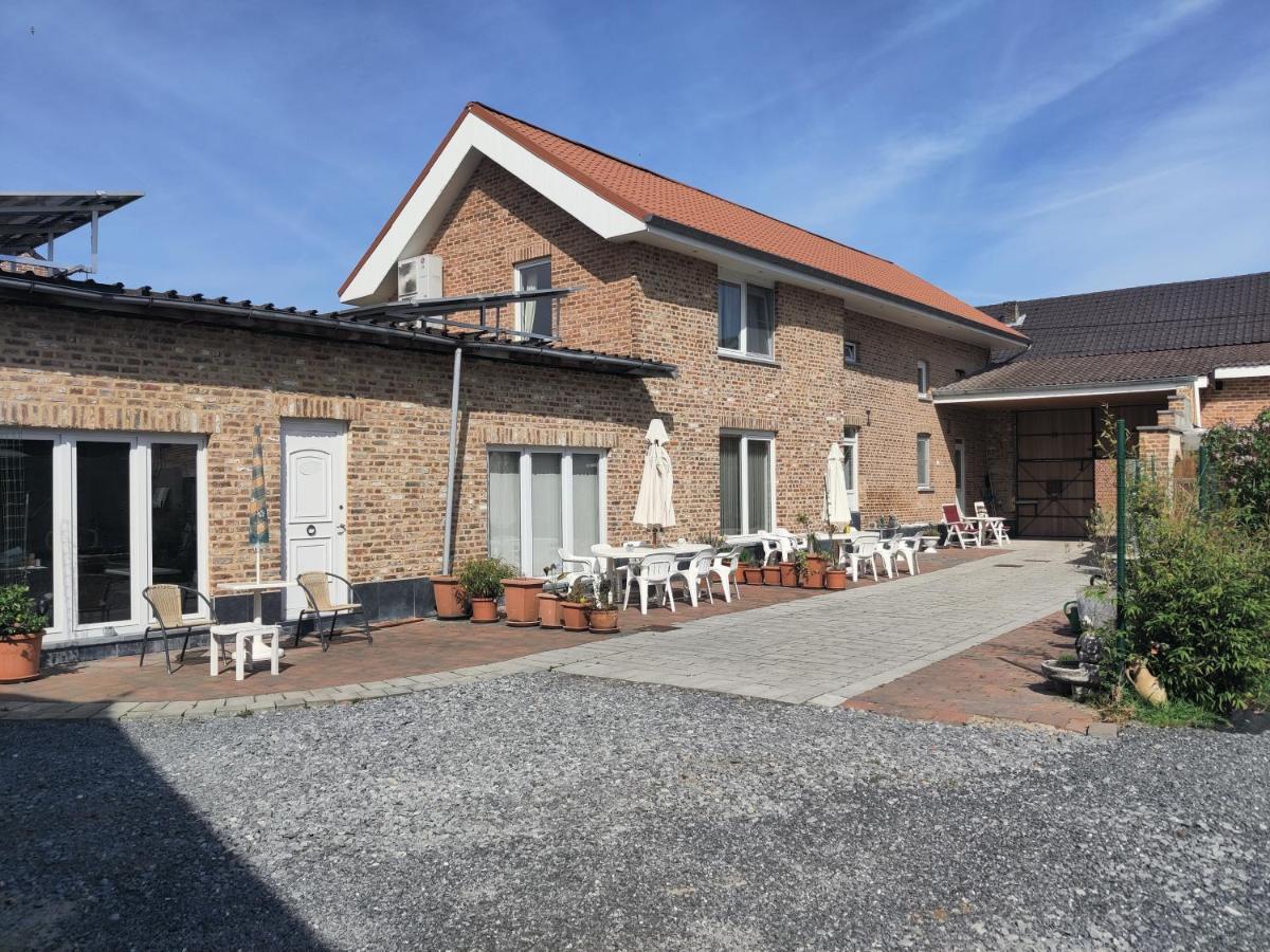Vakantiewoning Henisdael Heers Exteriör bild