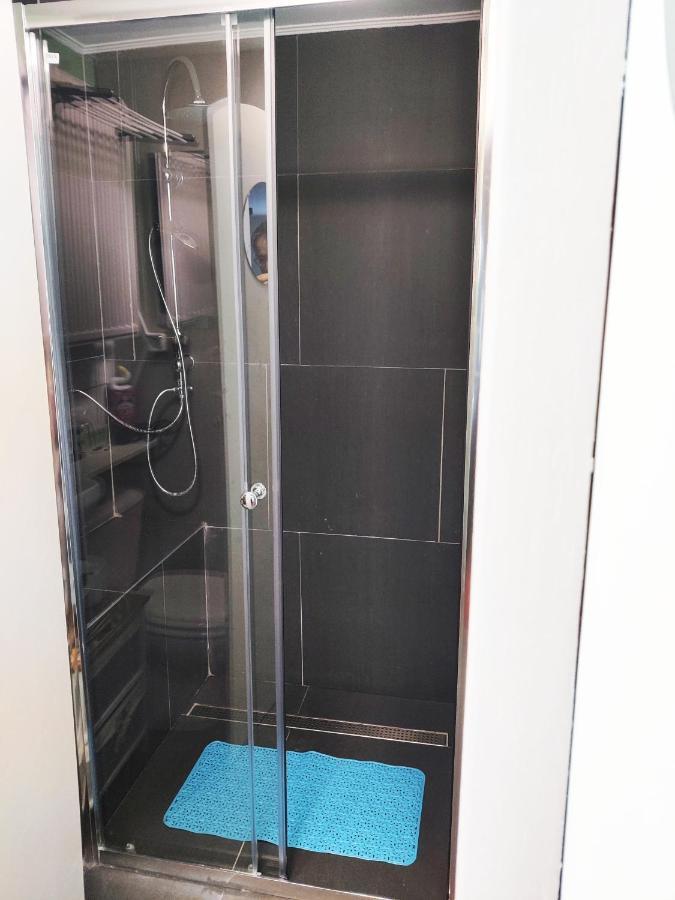 Vakantiewoning Henisdael Heers Exteriör bild